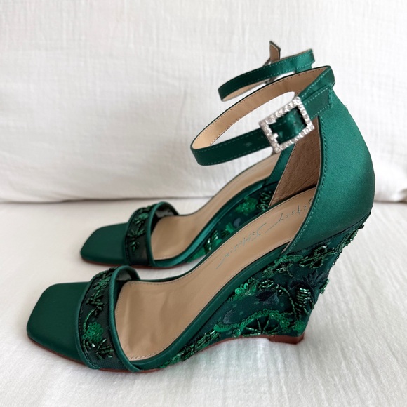 Betsey Johnson Emerald Green Ivan Wedge Embellished Sandals - Picture 1 of 9